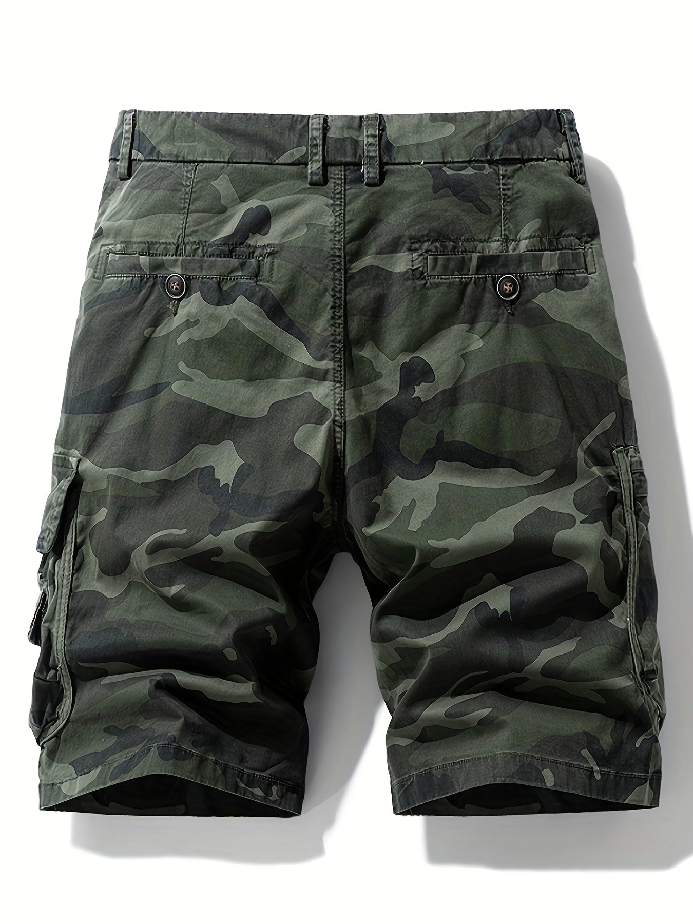 Szorty męskie z kieszeniami cargo i wzorem moro