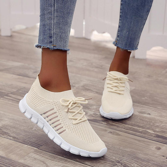 Żywe sneakersy z siateczki dla kobiet