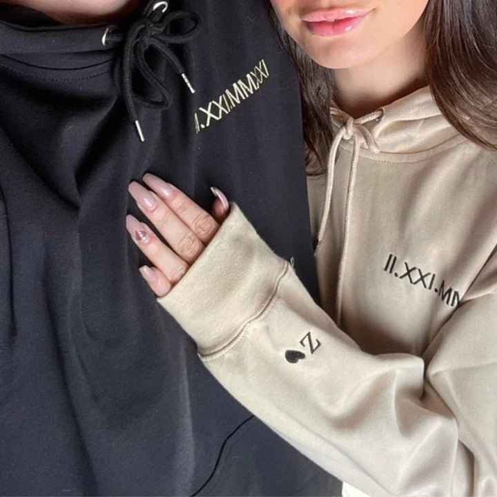 CoupleHoodie – uwiecznijcie swoją historię miłosną ze stylem