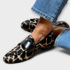 Loafersy w panterkę z kontrastowym wykończeniem | Fakturowany wsuwany but
