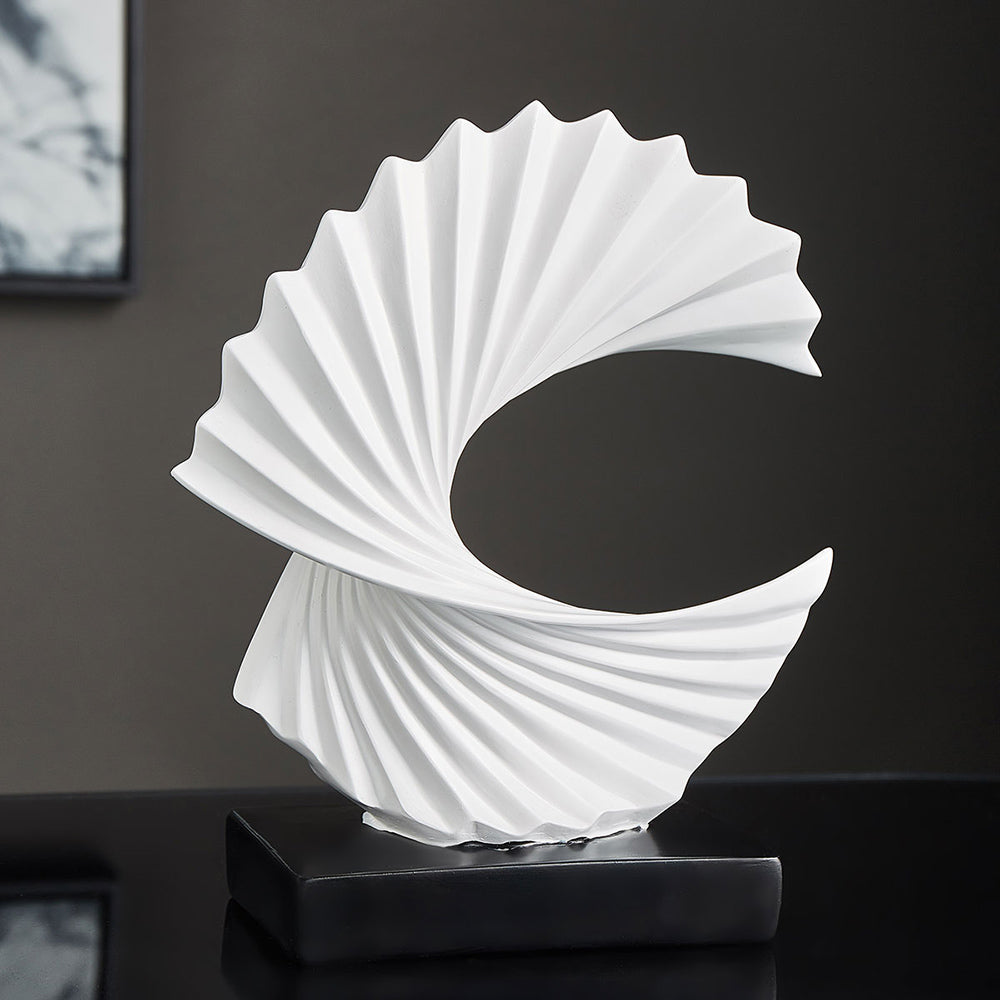 Elegancka rzeźba półksiężyca – LunarGrace