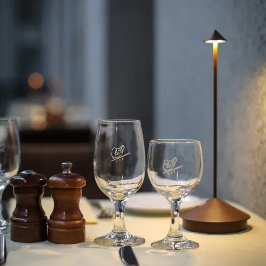 Bezprzewodowa, ładowalna lampa LED – wodoodporna i ściemnialna