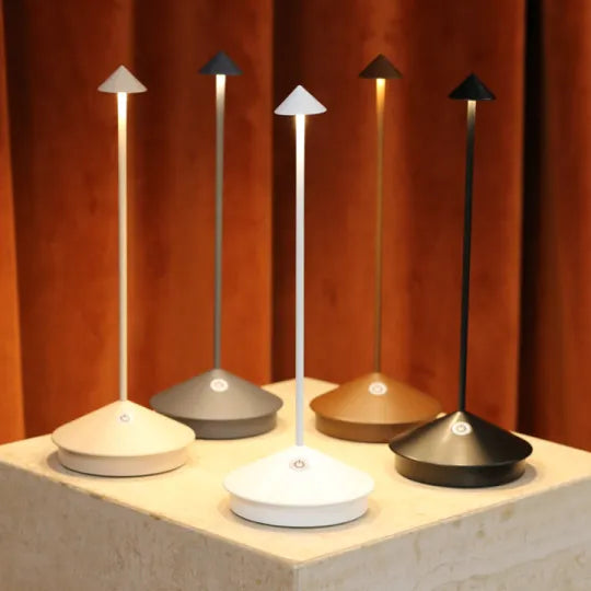 Bezprzewodowa, ładowalna lampa LED – wodoodporna i ściemnialna