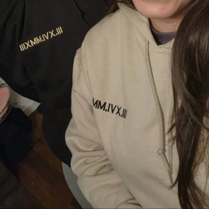 CoupleHoodie – uwiecznijcie swoją historię miłosną ze stylem