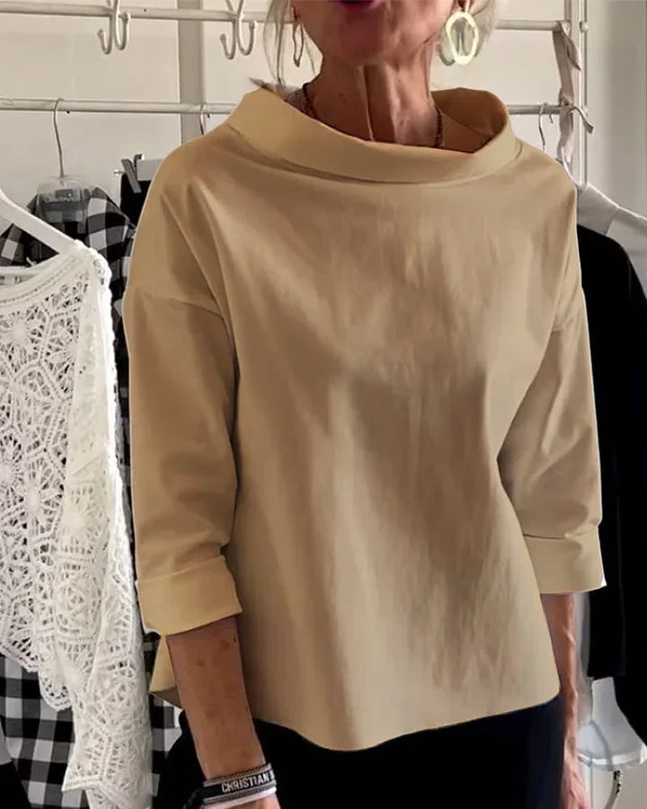 Casual Top z Szerokimi Klapami i Pół Golfem dla Stylowego Wyglądu