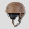 Zabytkowy kask motocyklowy z chowaną osłoną