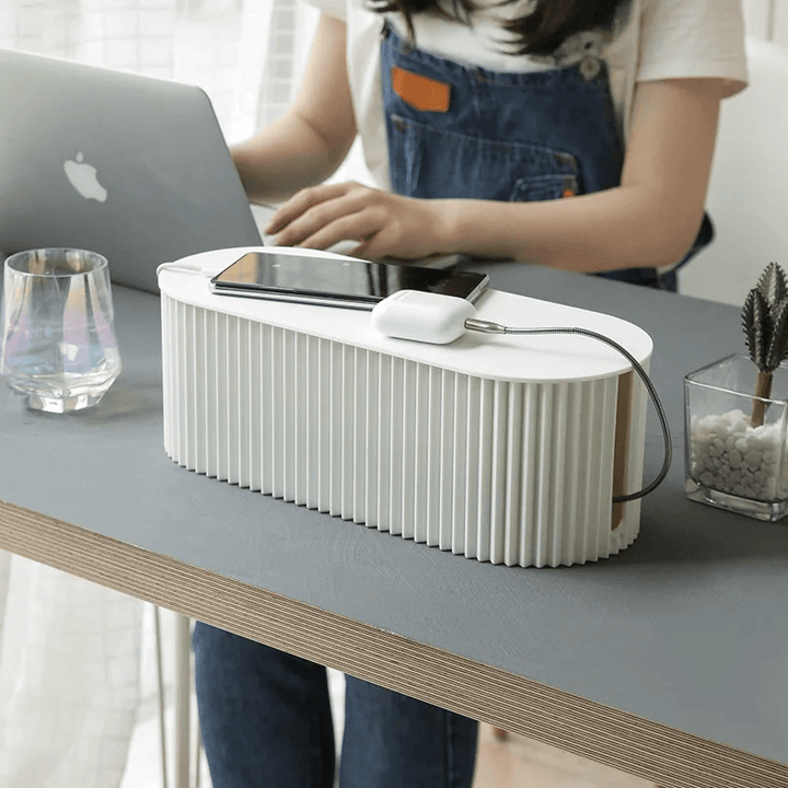 Organizer na kable i ładowarki – TidyVolt