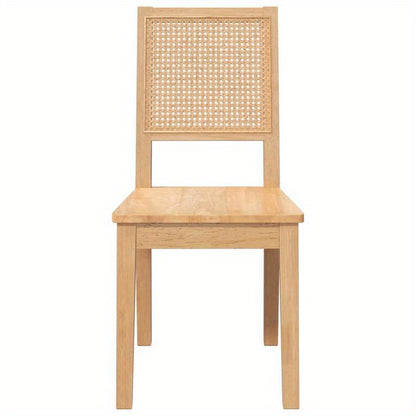 Krzesło z ażurowym oparciem w drewnianej ramie