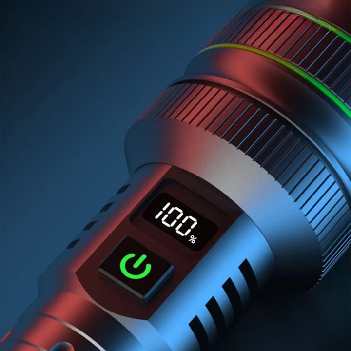 Niezwykle Jasna i Zoomowalna Latarka LED - PowerBeam