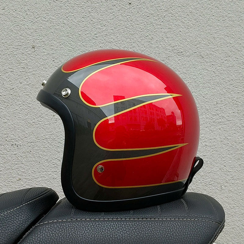 Zabytkowy kask AeroGuard z certyfikatem DOT i ECE