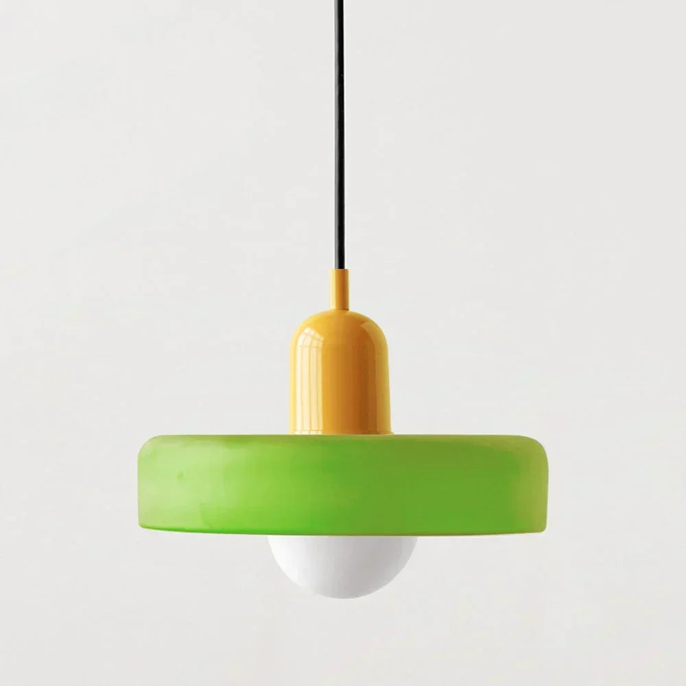 Wisząca lampa Bauhaus z kolorowego szkła