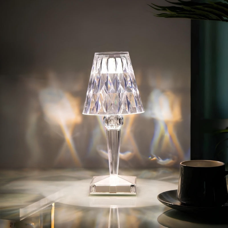 Kryształowa lampa stołowa z obsługą dotykową – LumeCrystal