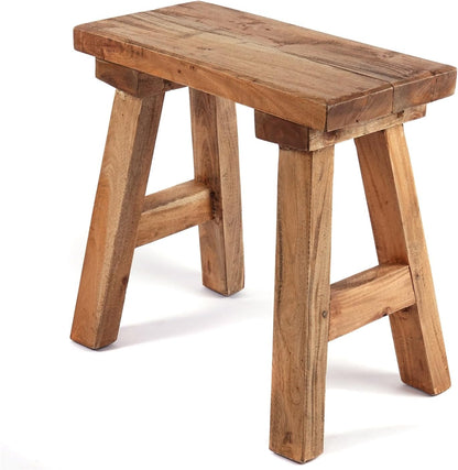 Taboret z litego drewna o prostokątnej formie