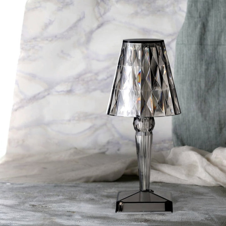 Kryształowa lampa stołowa z obsługą dotykową – LumeCrystal