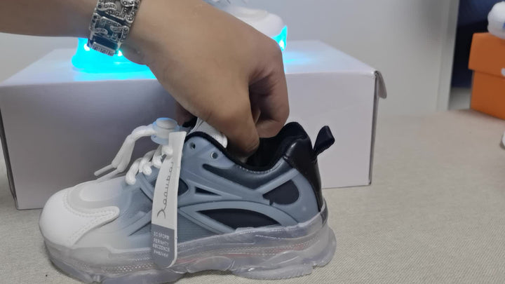 Świecące sneakersy dla dzieci – kolorowe, z podświetleniem LED na zabawny wygląd