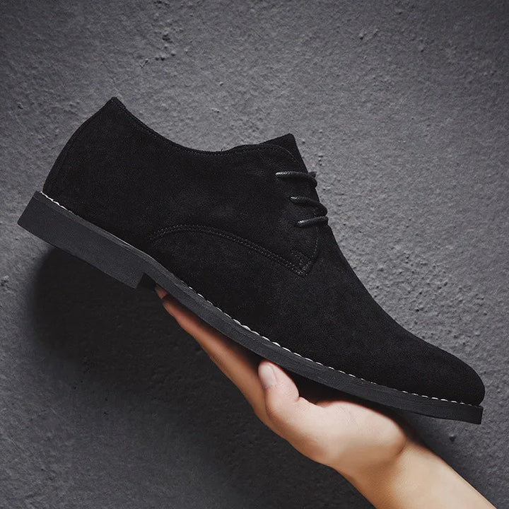 Buty męskie wizytowe formalne ze smukłym noskiem i klasycznym sznurowaniem