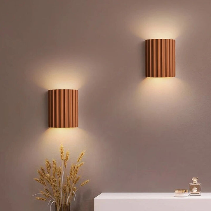 Stylowe lampy ścienne z żywicy - LumiResin