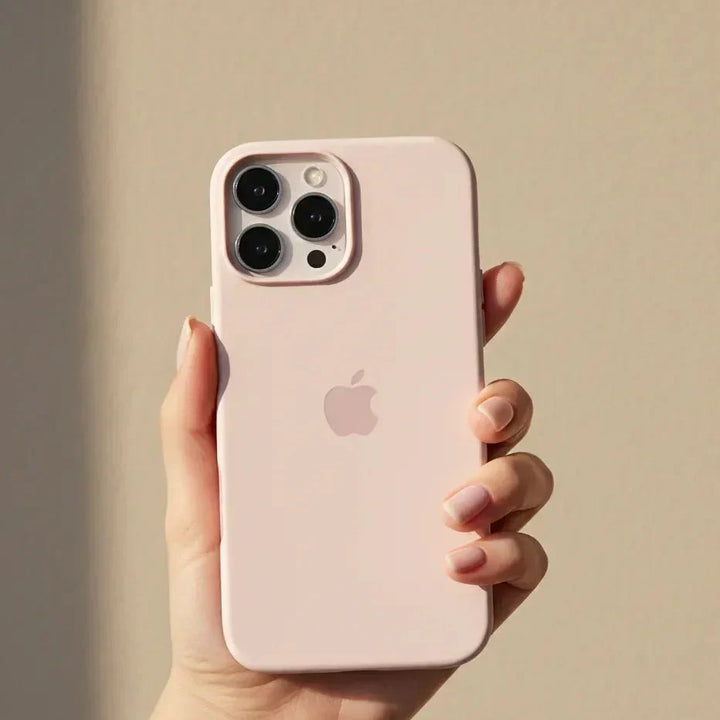 MAGNESOFT LUXE – Magnetyczne Silikonowe Etui z Powierzchnią Soft-Touch do iPhone