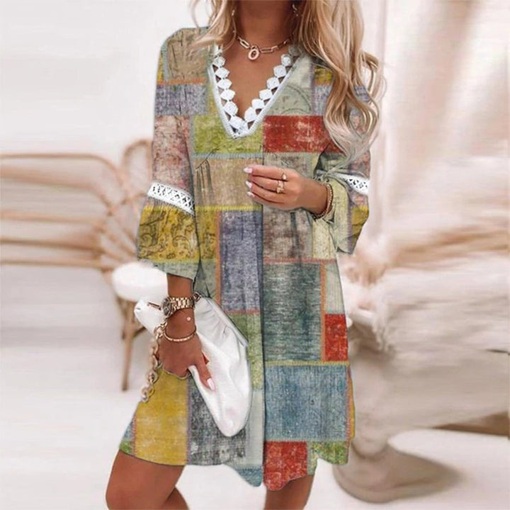Boho Lato Sukienka z Detalami Szydełkowymi