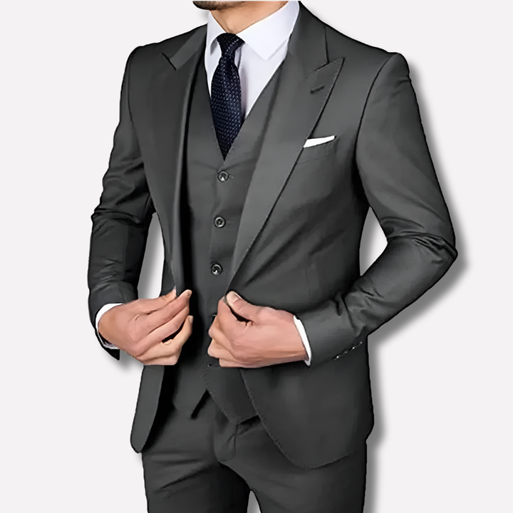 Męski garnitur slim fit 3-częściowy