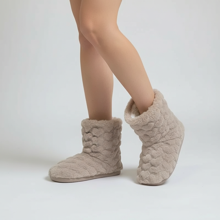 Wysokie kapcie - FluffBoot