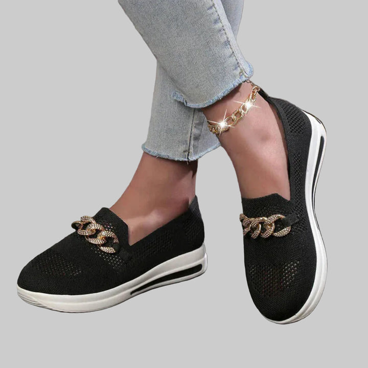 Kobiece klasyczne loafersy slip-on