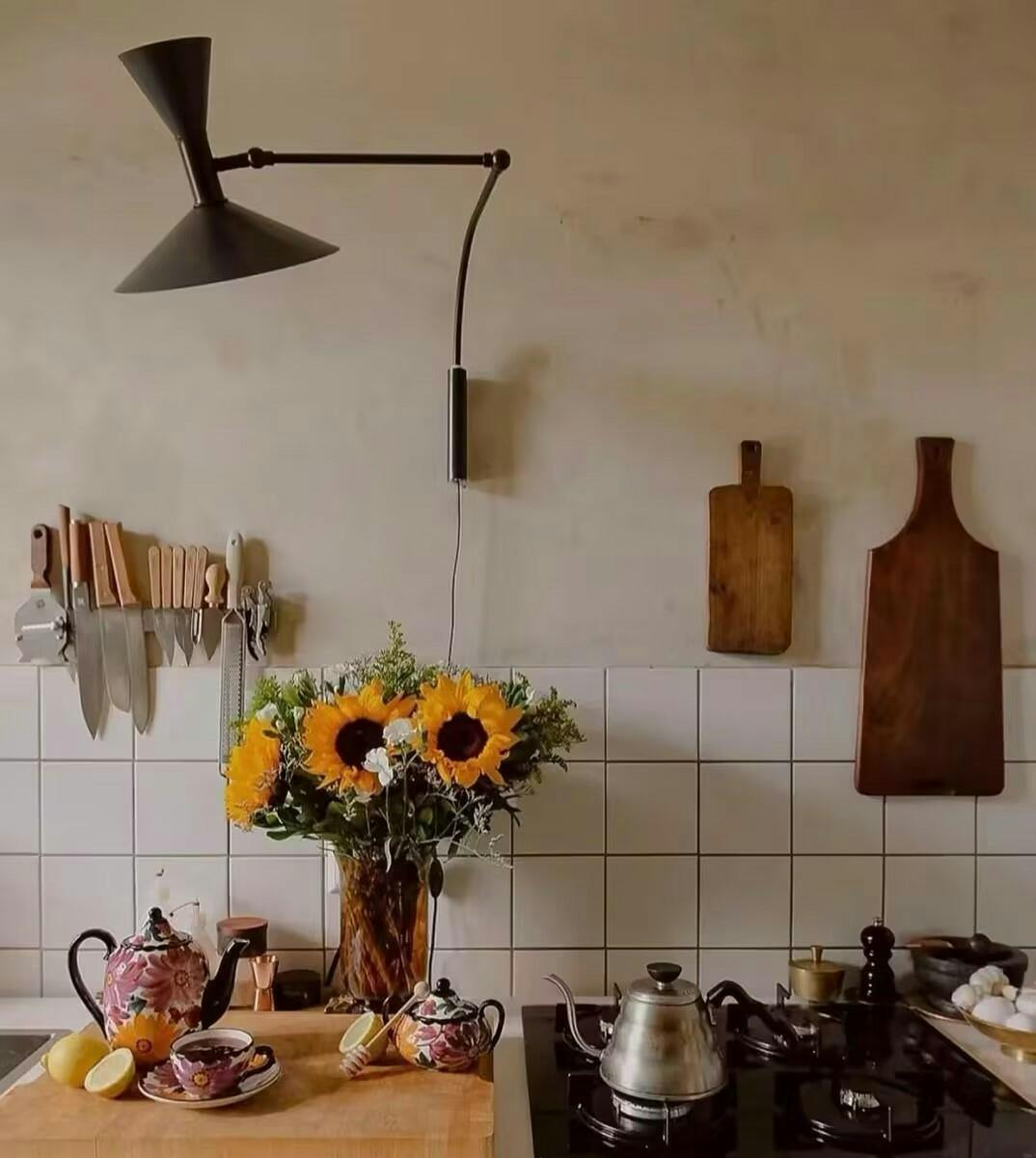 Regulowana lampa ścienna Lustra Marsylia
