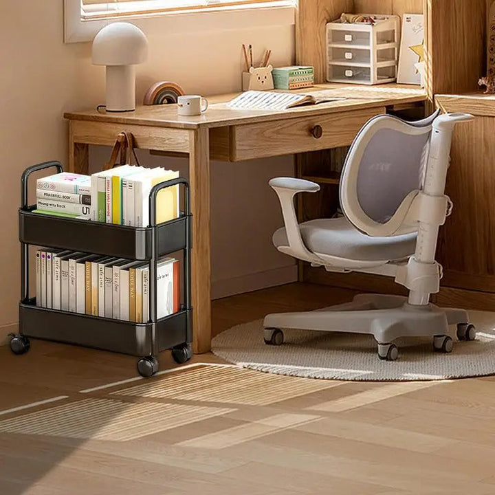 BookRacer – mobilny wózek na książki z 2 półkami