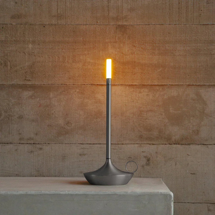 Subtelna lampa stołowa - Aurelia