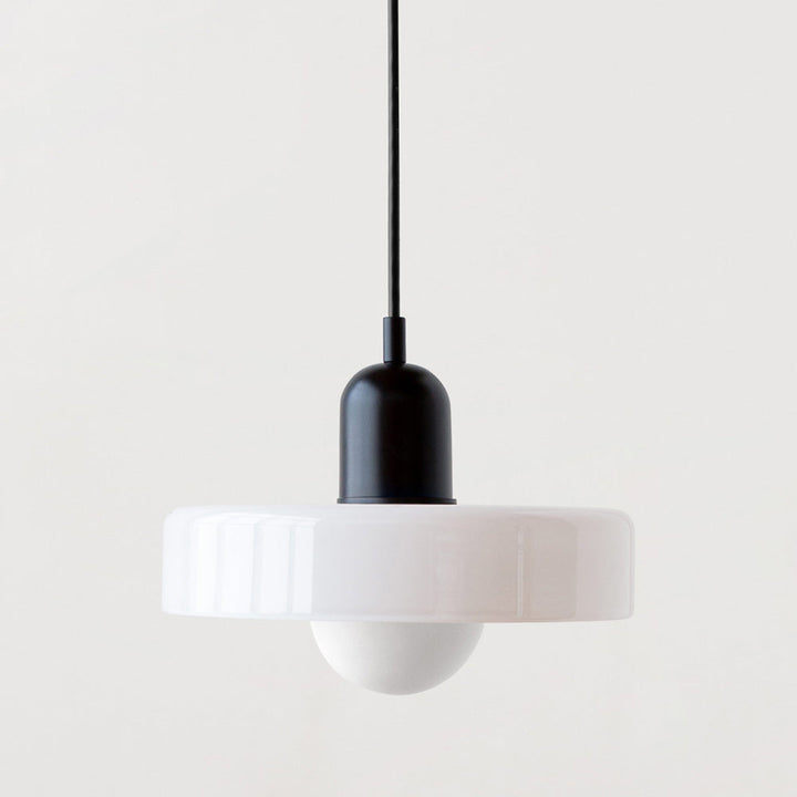 Kolorowa lampa wisząca w stylu Bauhaus - StiloGlas
