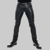 Męskie spodnie o dopasowanym kroju (slim fit)