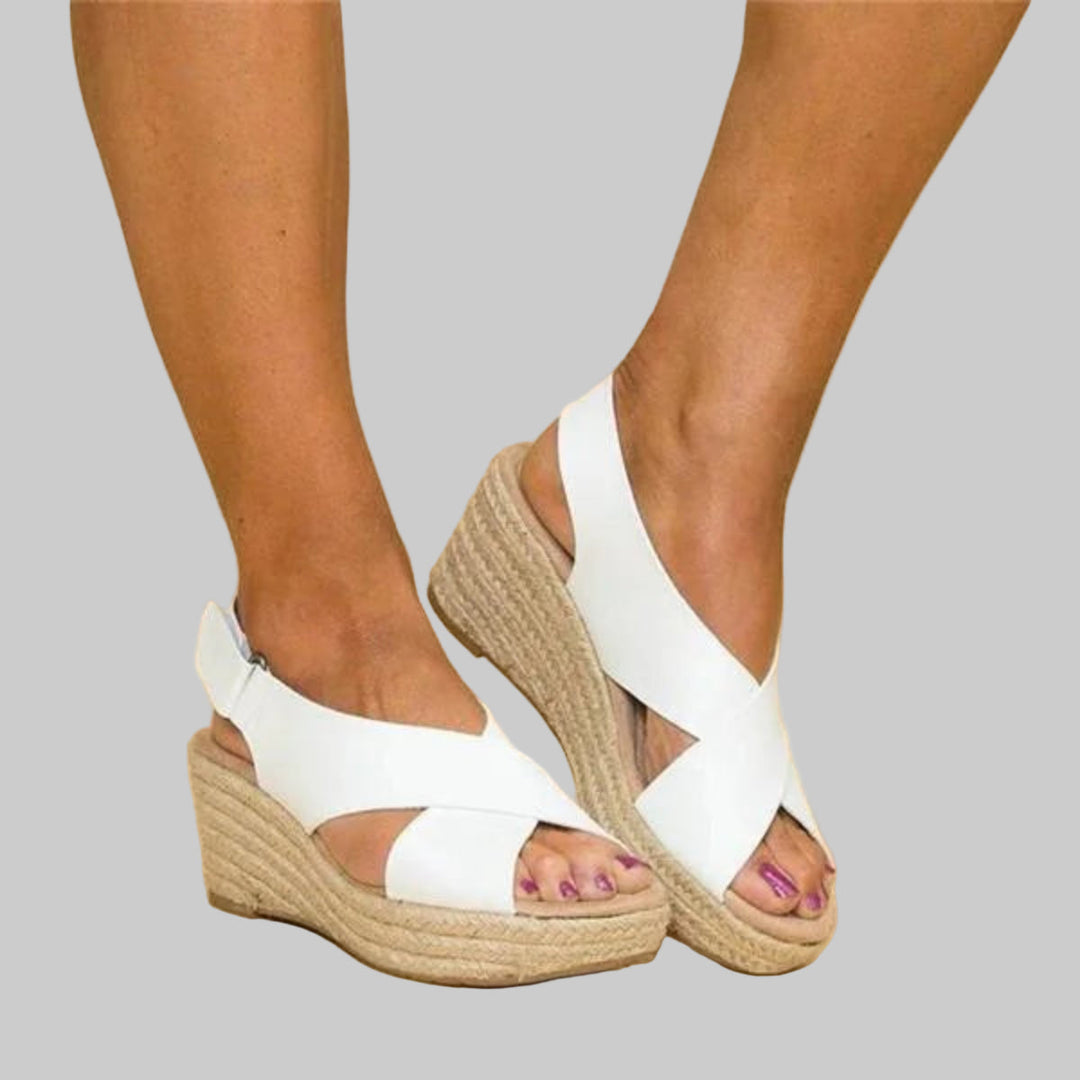 Damskie espadryle na koturnie