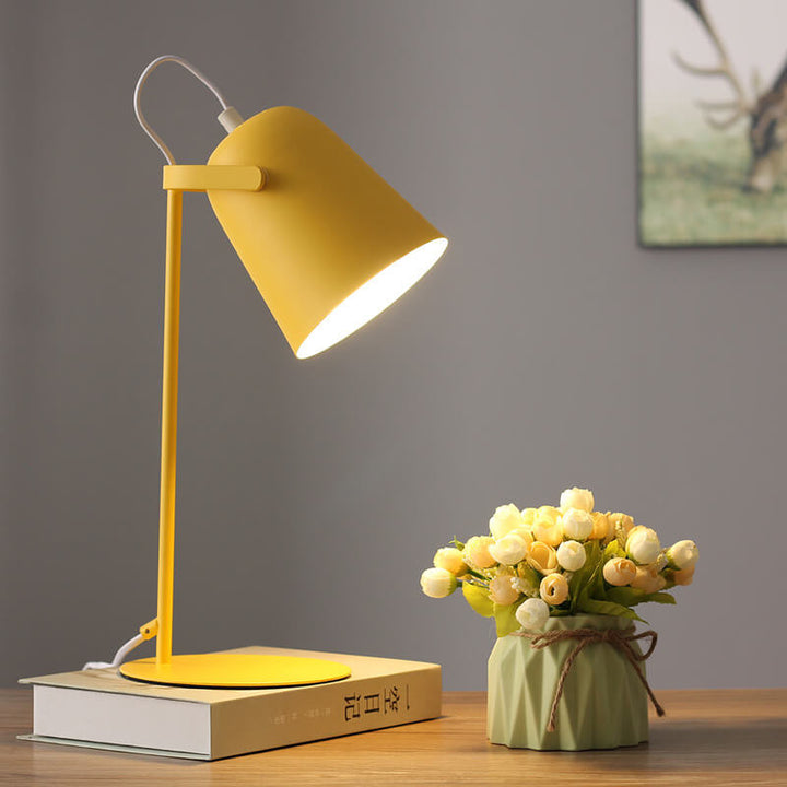 Nordycka lampa stołowa Macaron w kształcie wiaderka | Skandynawska lampka biurkowa