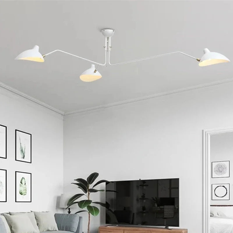 Czarna lampa sufitowa z obrotowymi ramionami – nowoczesny design