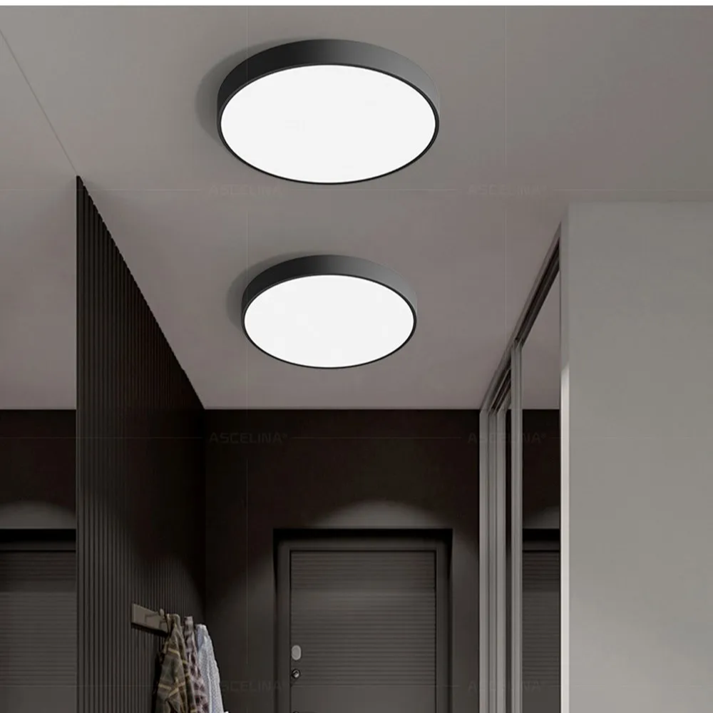 Okrągła lampa sufitowa LED z metalową ramą