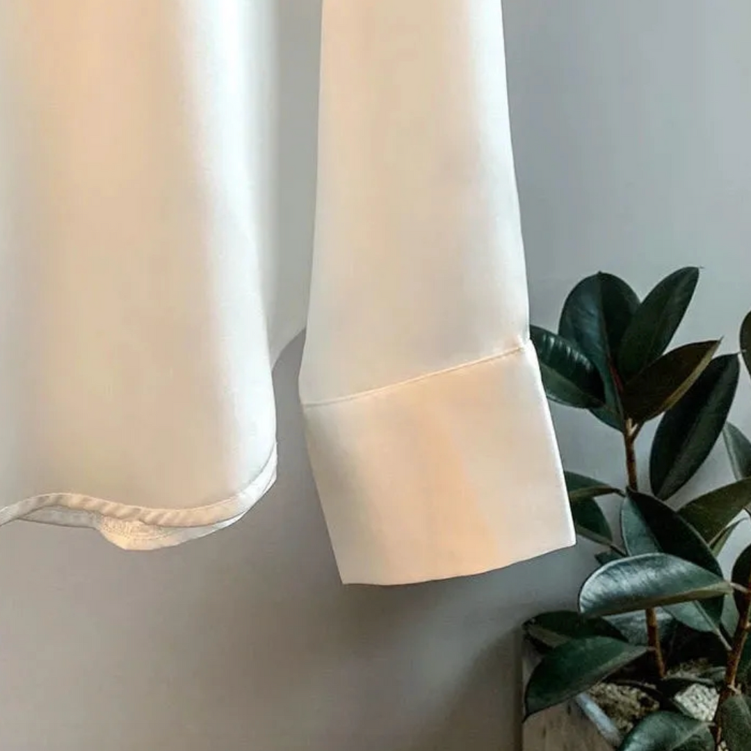 Luksusowa jedwabna bluzka – elegancja i wszechstronność na każdą okazję