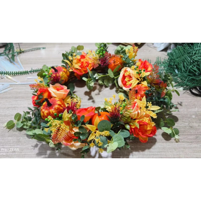 Autumna Charm Wieniec Jesienny | Dynia i Rattan | 40 cm | Rękodzielnicza dekoracja na jesień i Święto Dziękczynienia