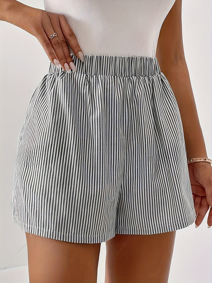 Szorty damskie z elastycznym pasem i prostym wykończeniem dołu