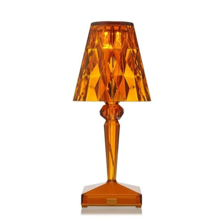 Szykowna lampa stołowa o kryształowym designie – CrystalLuxe
