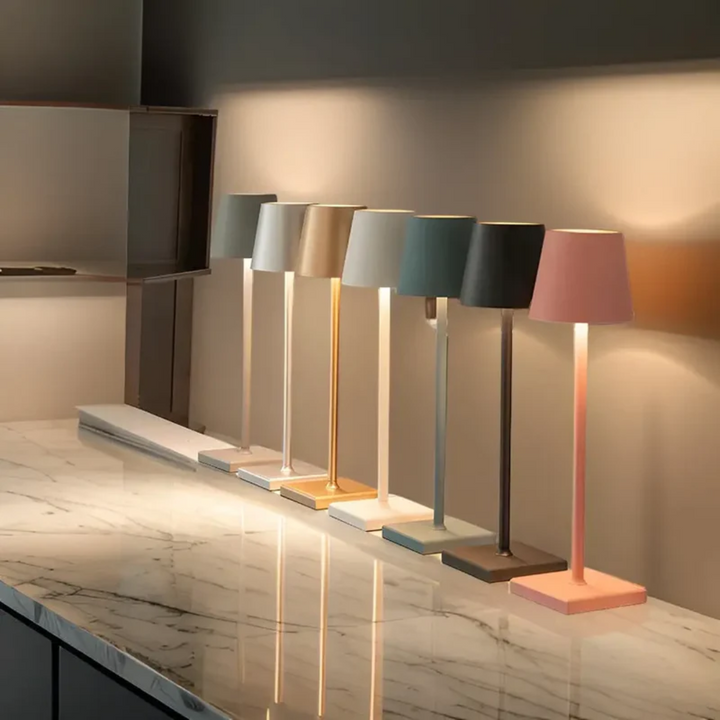 Wielofunkcyjna bezprzewodowa lampa stołowa z akumulatorem - NordicAura