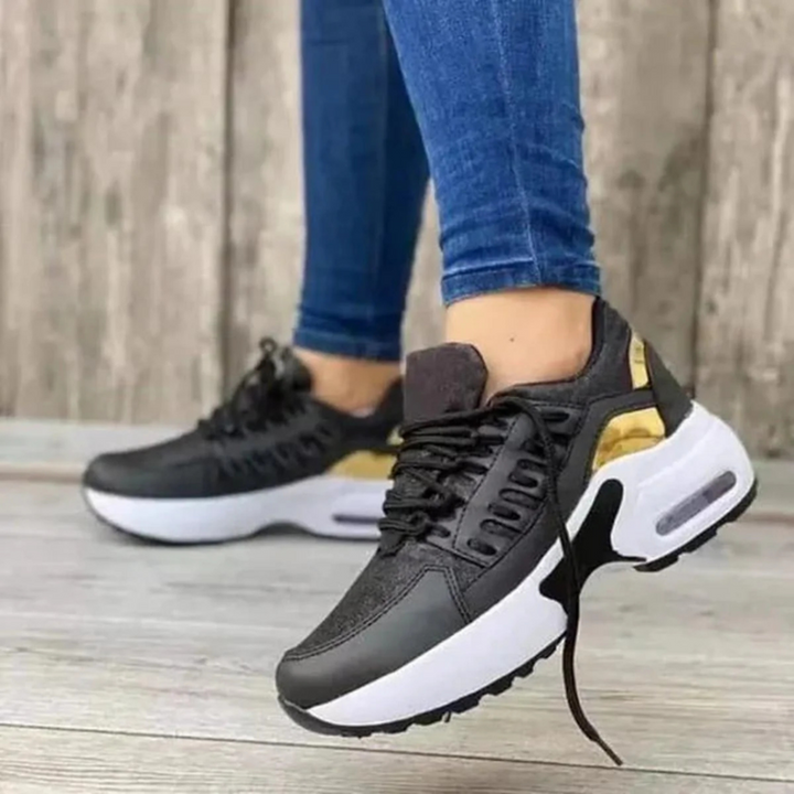 Buty casual o szerokim kroju