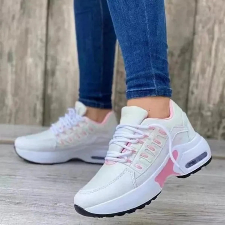 Buty casual o szerokim kroju