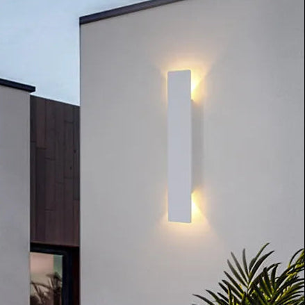 Wodoszczelny aluminiowy kinkiet zewnętrzny IP65 – nowoczesny kinkiet LED