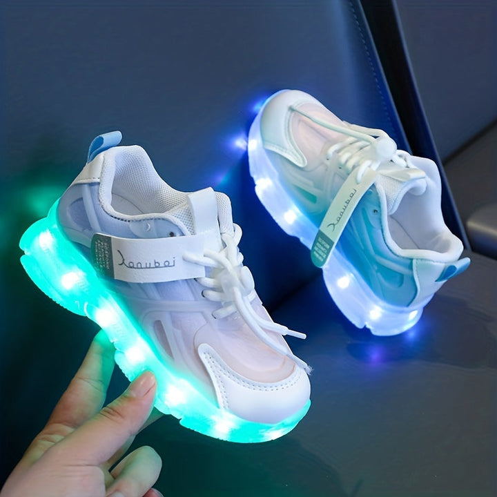 Świecące sneakersy dla dzieci – kolorowe, z podświetleniem LED na zabawny wygląd