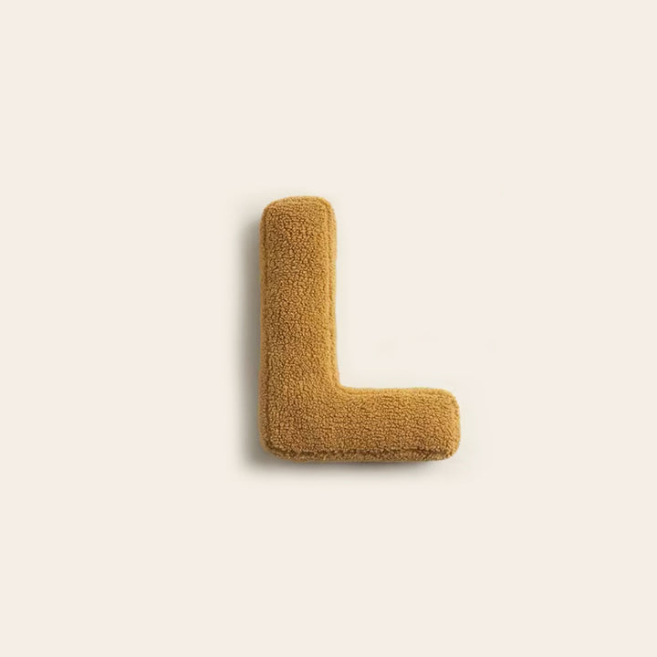 Poduszka dekoracyjna z alfabetem – LetterLounge