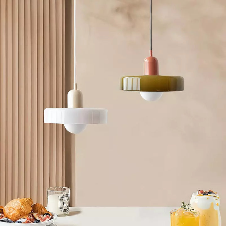 Kolorowa lampa wisząca w stylu Bauhaus - StiloGlas