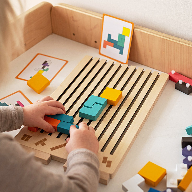 Drewniana gra logiczna Tetris - łamigłówka, która rośnie razem z twoim dzieckiem
