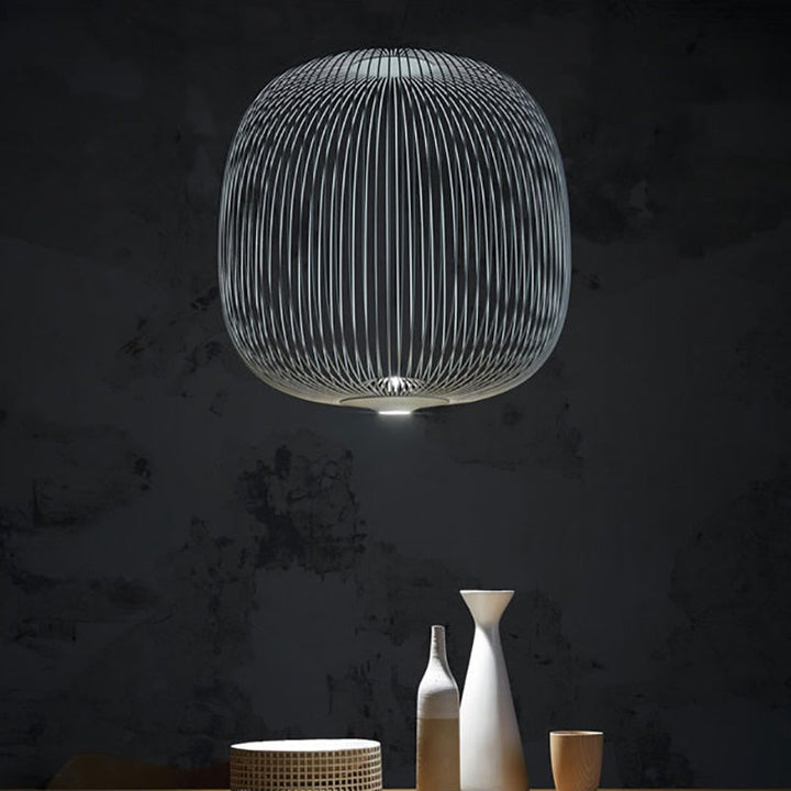 Lampa wisząca z motywem promieni, żelazna, szerokość 35 cm, wysokość zwisu 135 cm