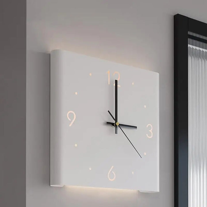 Kwadratowy dwustronny zegar ścienny | Minimalistyczny, podświetlany design