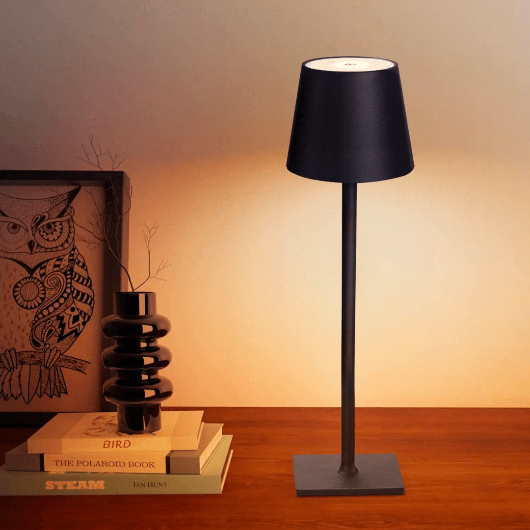 EternoLight | Bezprzewodowa Lampa Stołowa – Przytulne Oświetlenie do Domu i Ogrodu